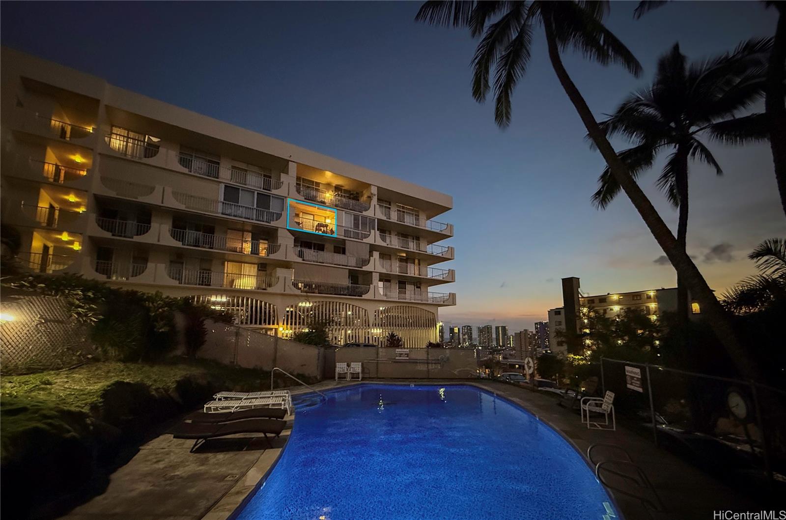 Ka Hale Moi condo # II703, Honolulu, Hawaii - photo 8 of 18