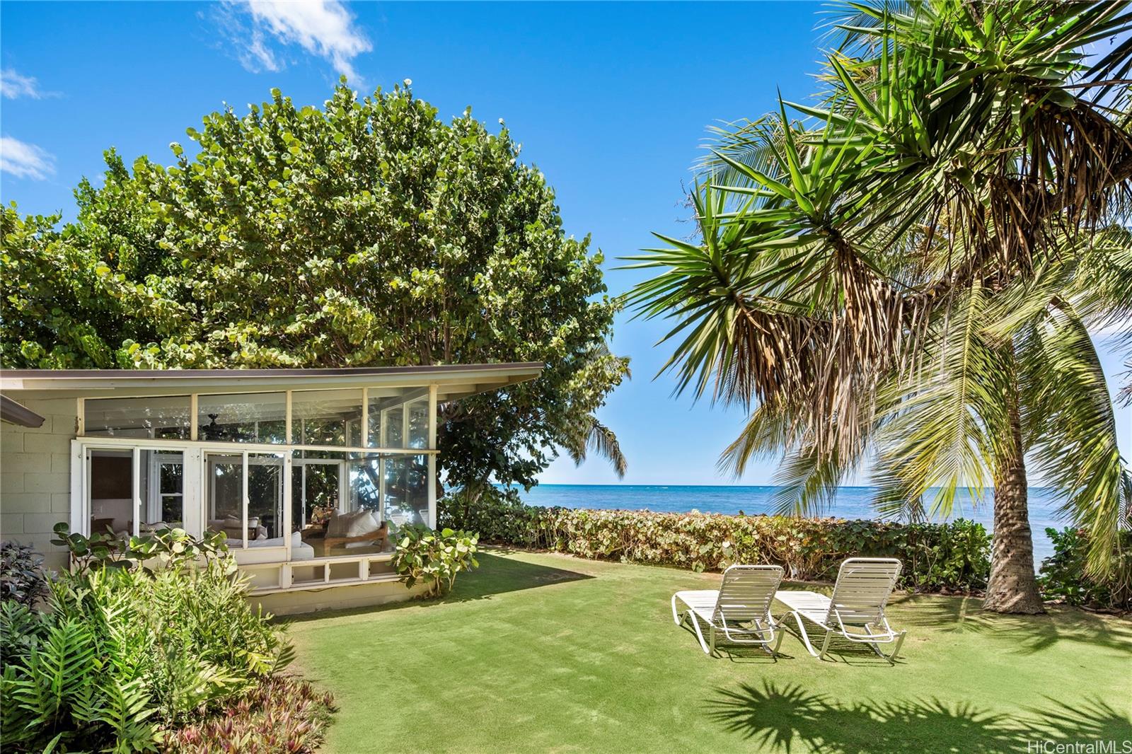 67002 Kahaone Place , Waialua, Hi 96791 Beachfront living! Waialua