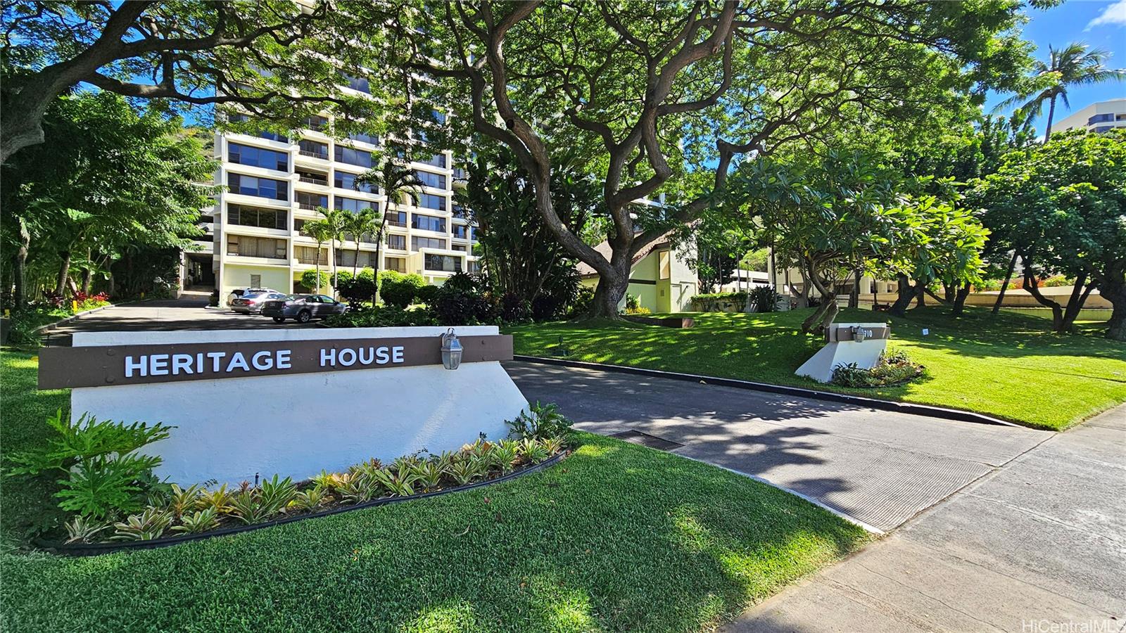 Heritage House Hawaii-Kai condo # 1204, Honolulu, Hawaii - photo 21 of 24