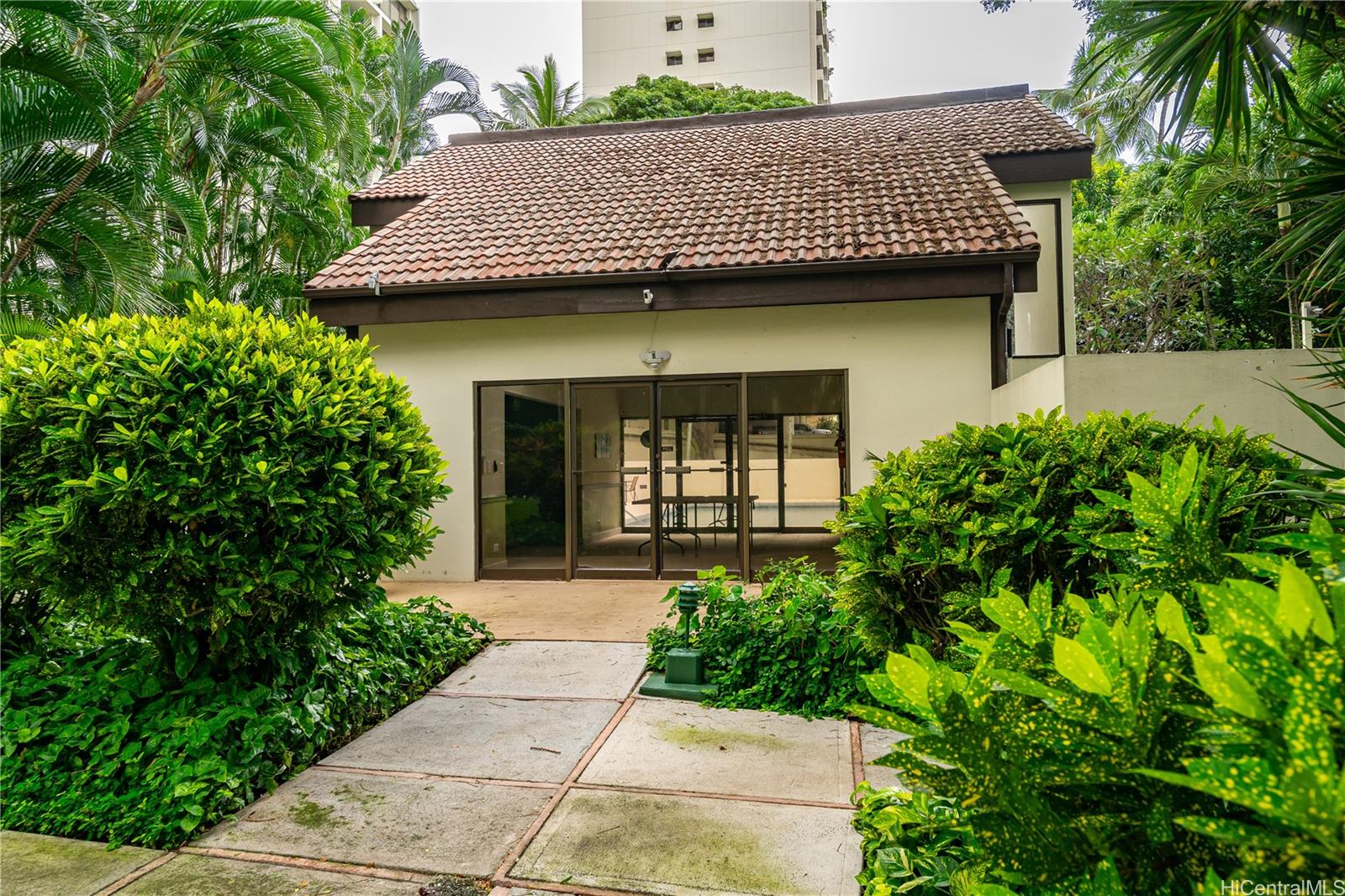 Heritage House Hawaii-Kai condo # 1500, Honolulu, Hawaii - photo 15 of 19