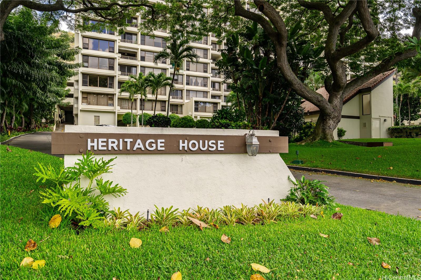 Heritage House Hawaii-Kai condo # 1500, Honolulu, Hawaii - photo 18 of 19