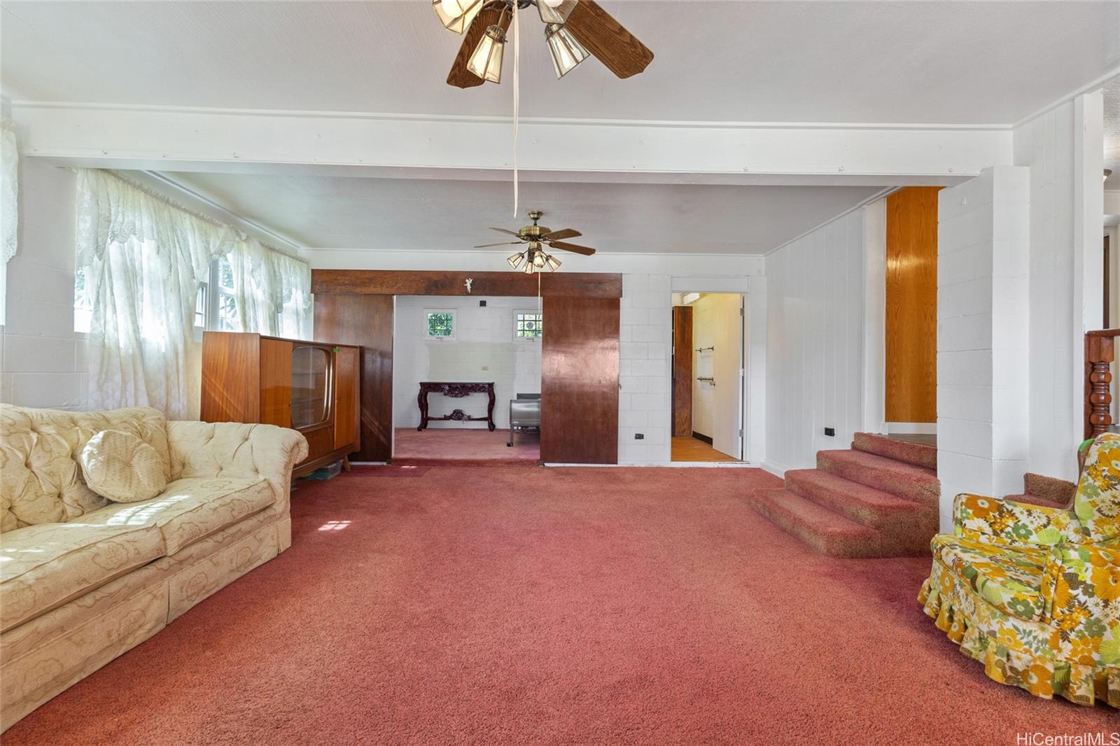 67-186  Kanoena Street Waialua, North Shore home - photo 5 of 20