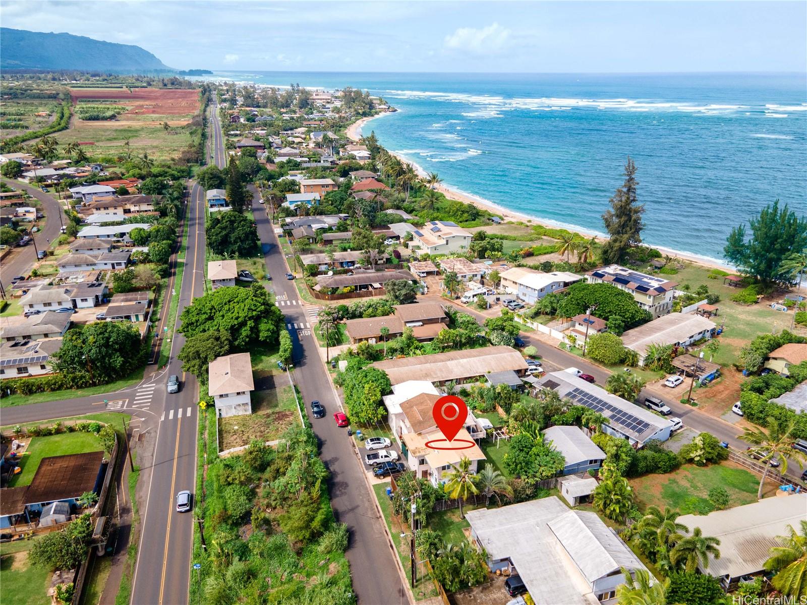 67-273  Kiapoko Street Waialua, North Shore home - photo 4 of 23