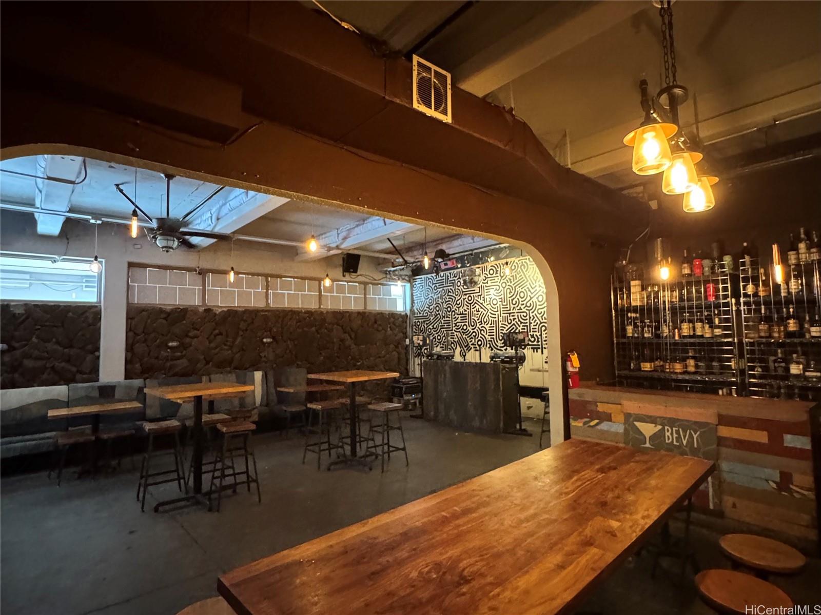 675 Auahi St Kakaako  - photo 11 of 20