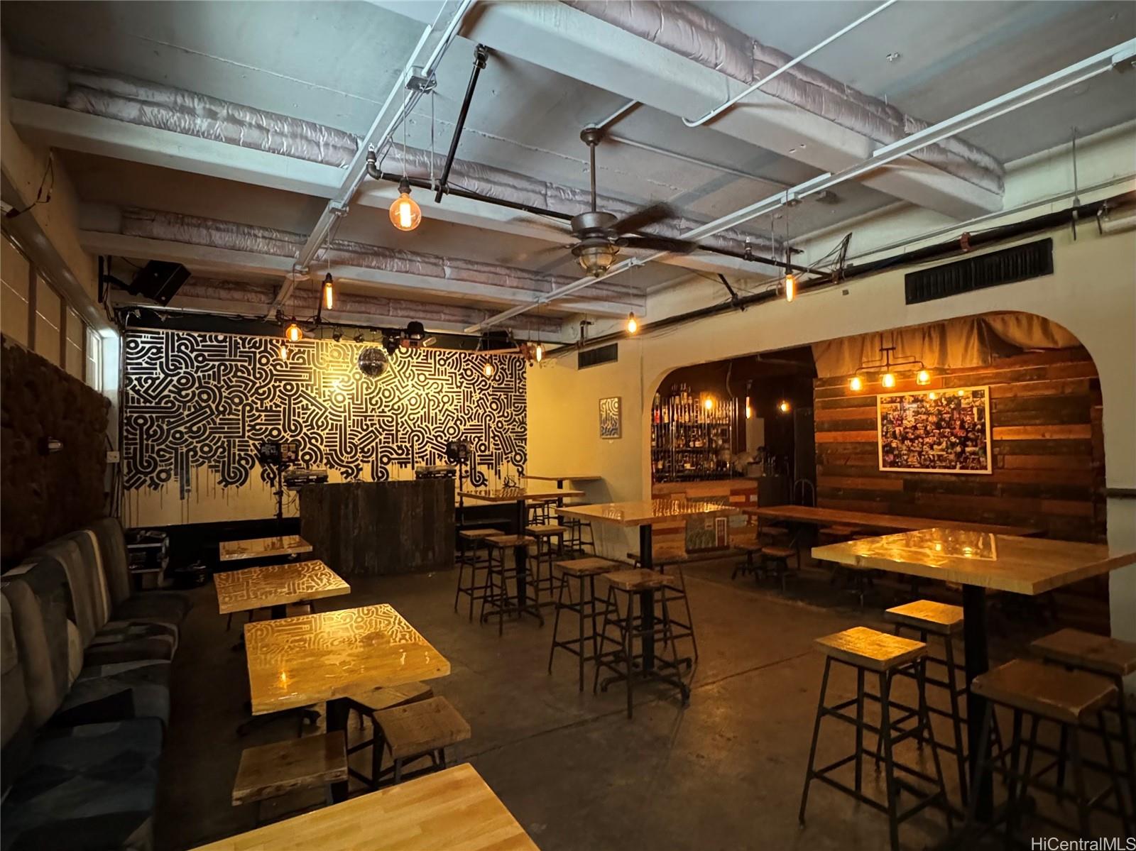 675 Auahi St Kakaako  - photo 9 of 20