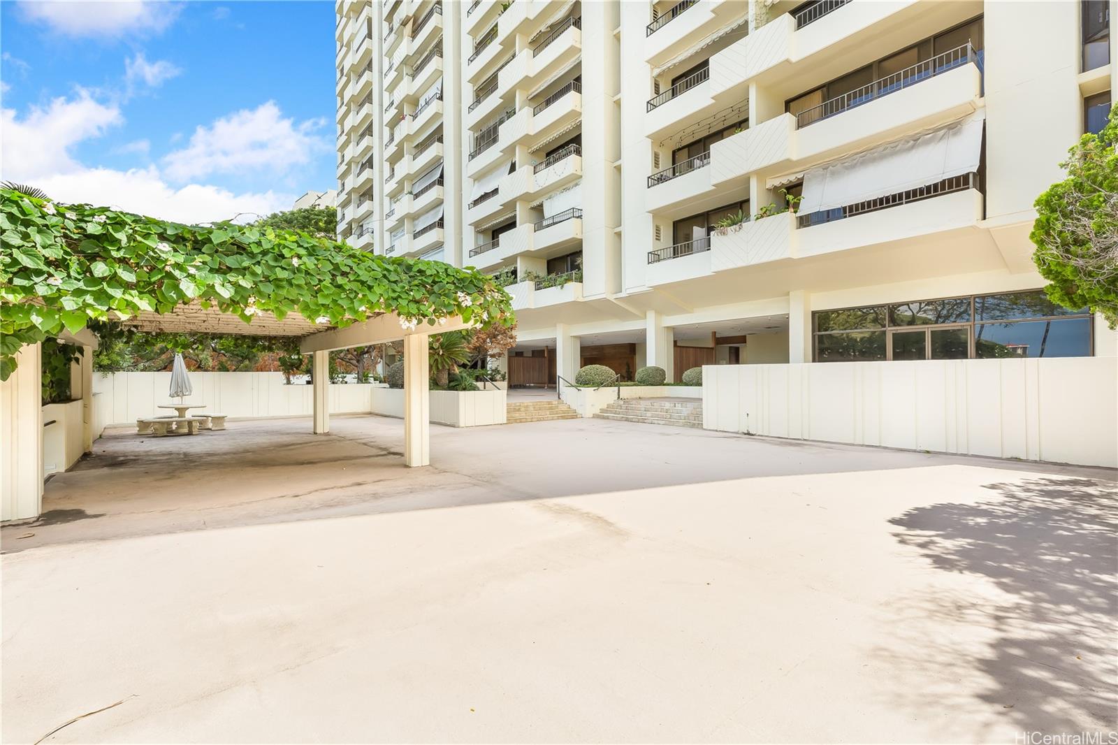 Naniwa Gardens condo # 102, Honolulu, Hawaii - photo 21 of 25