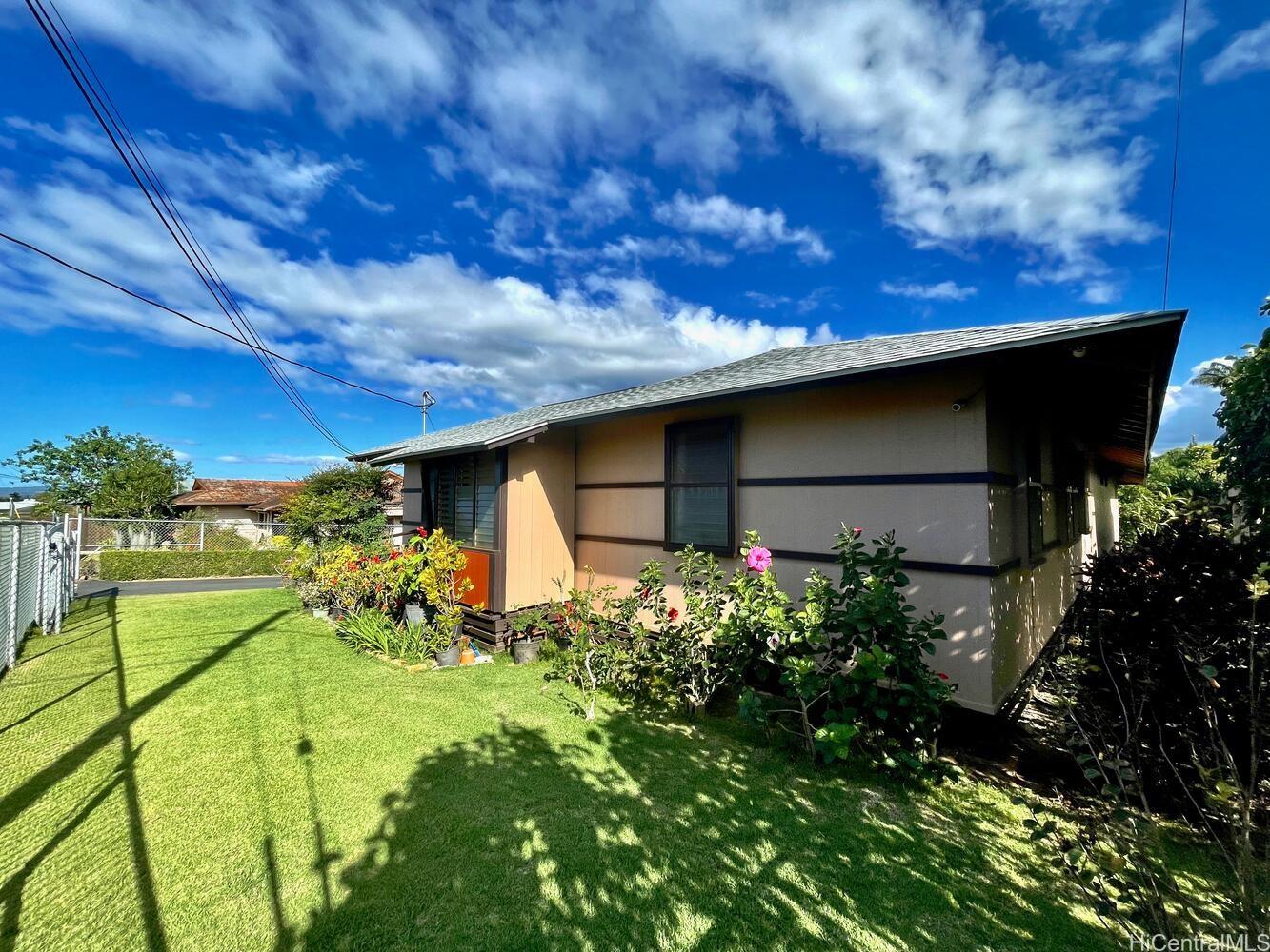 67568 Kahui Street , Waialua, Hi 96791 Waialua