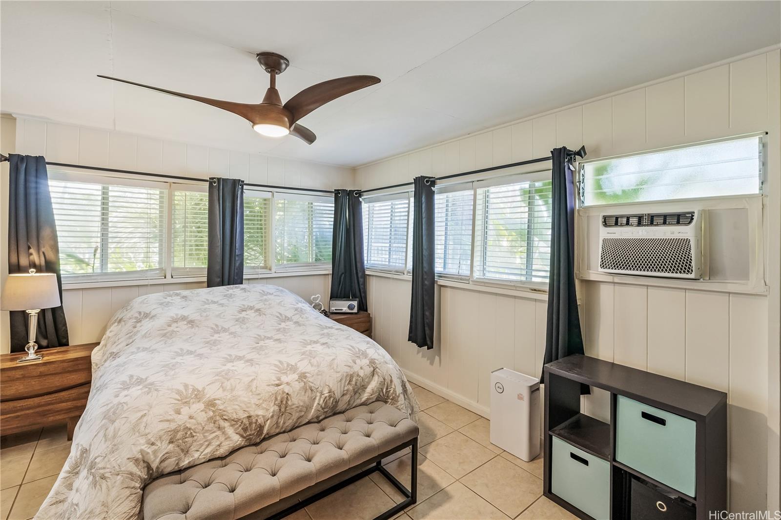 676  Mokapu Road Kaimalino, Kailua home - photo 12 of 21