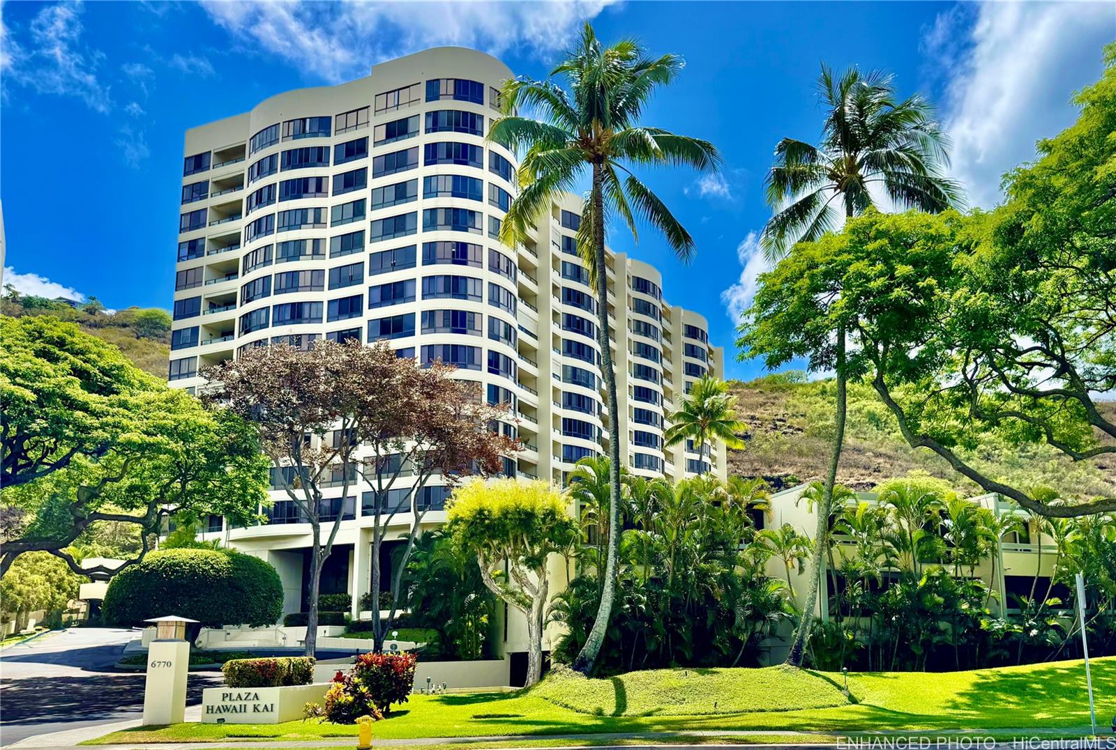 Plaza Hawaii Kai condo # 402, Honolulu, Hawaii - photo 11 of 25