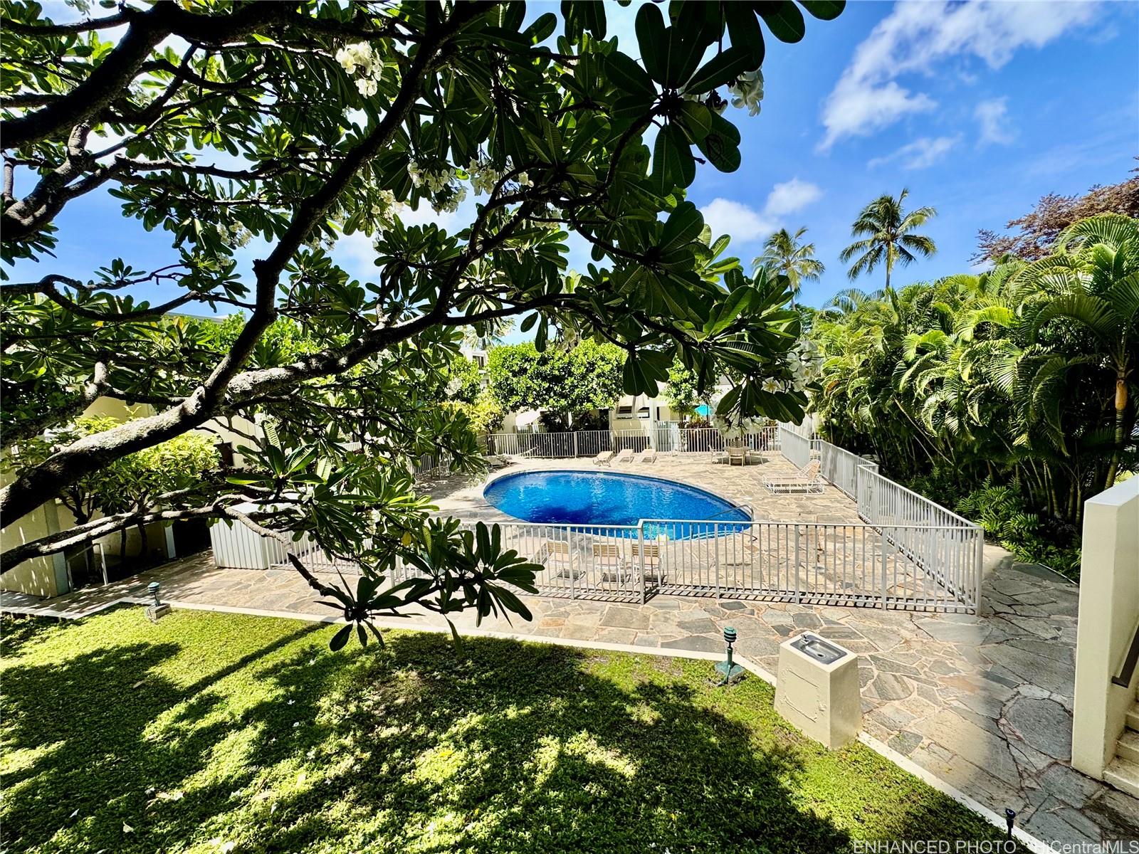 Plaza Hawaii Kai condo # 402, Honolulu, Hawaii - photo 12 of 25