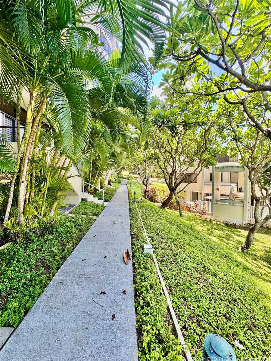 Plaza Hawaii Kai condo # 402, Honolulu, Hawaii - photo 13 of 25