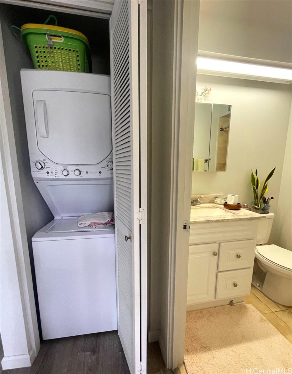 Plaza Hawaii Kai condo # 409, Honolulu, Hawaii - photo 20 of 25