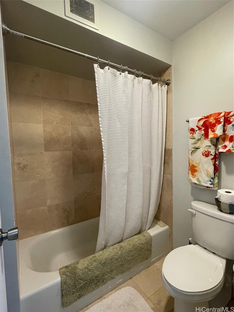 Plaza Hawaii Kai condo # 409, Honolulu, Hawaii - photo 13 of 25