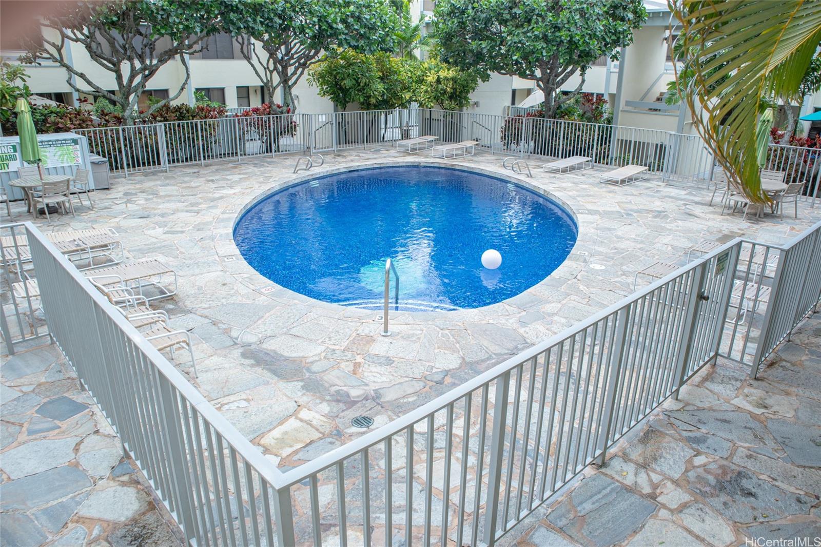 Plaza Hawaii Kai condo # 502, Honolulu, Hawaii - photo 13 of 14