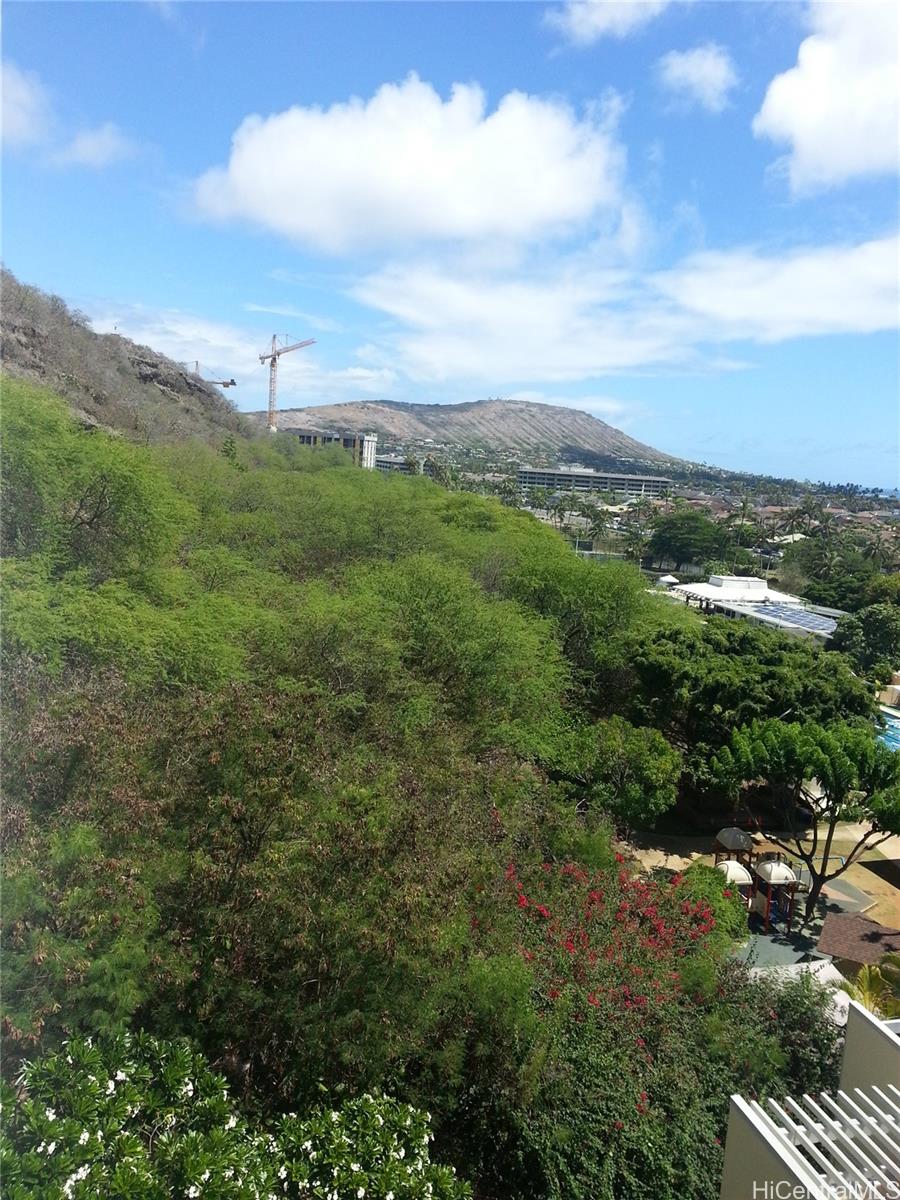 Plaza Hawaii Kai condo # 607, Honolulu, Hawaii - photo 5 of 13