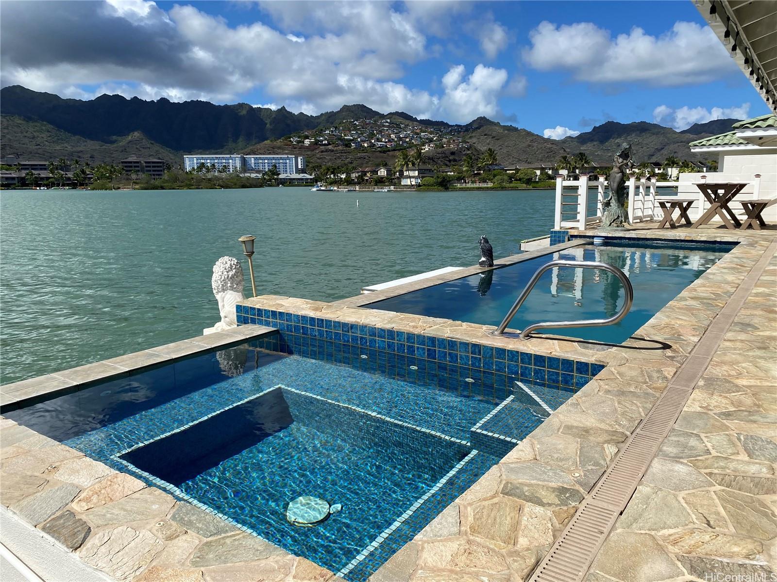 679 Kaumakani Street Honolulu Hawaii Rental