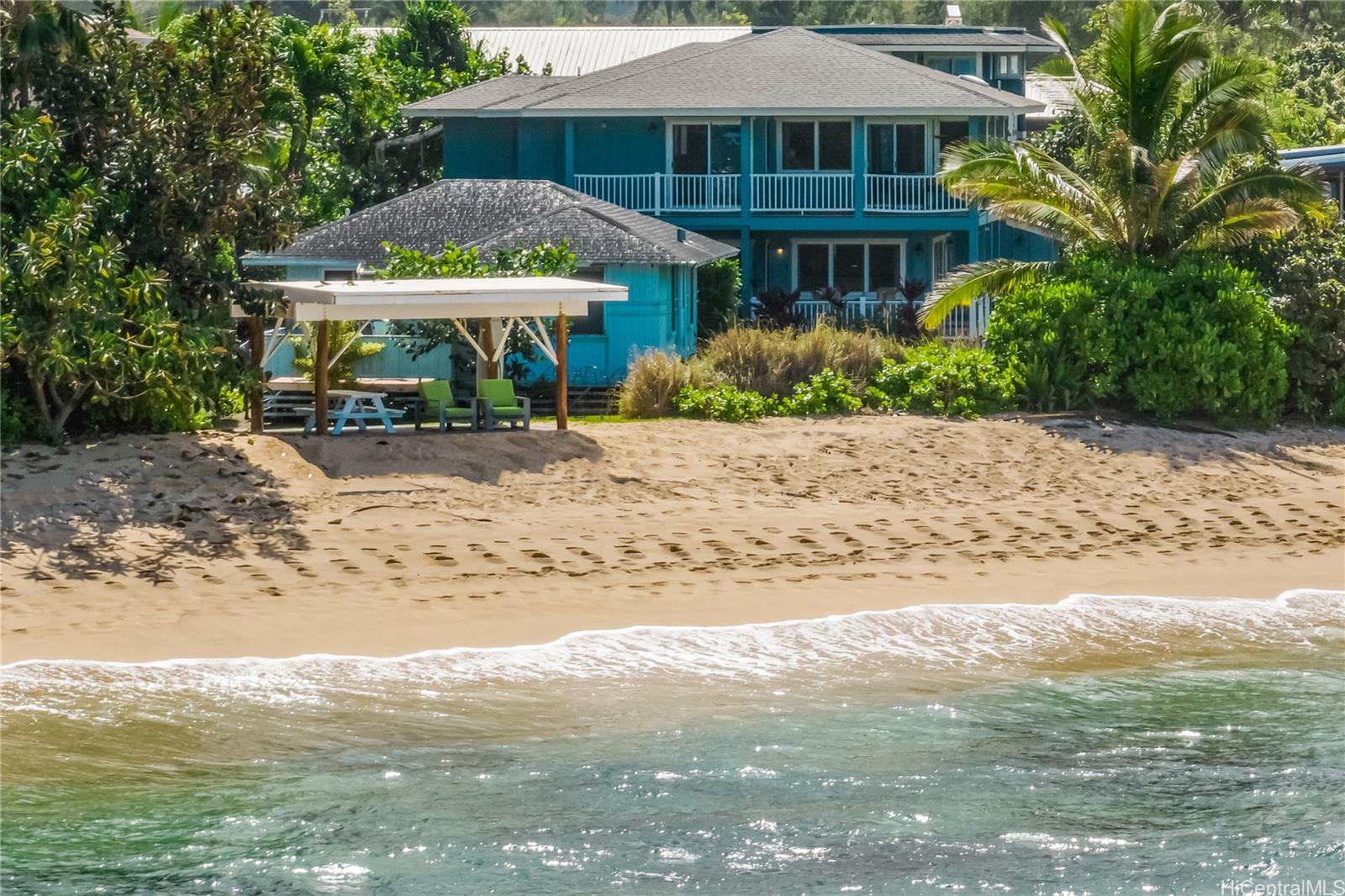 68017 Laau Paina Place , Waialua, Hi 96791 Beachfront living! Mokuleia