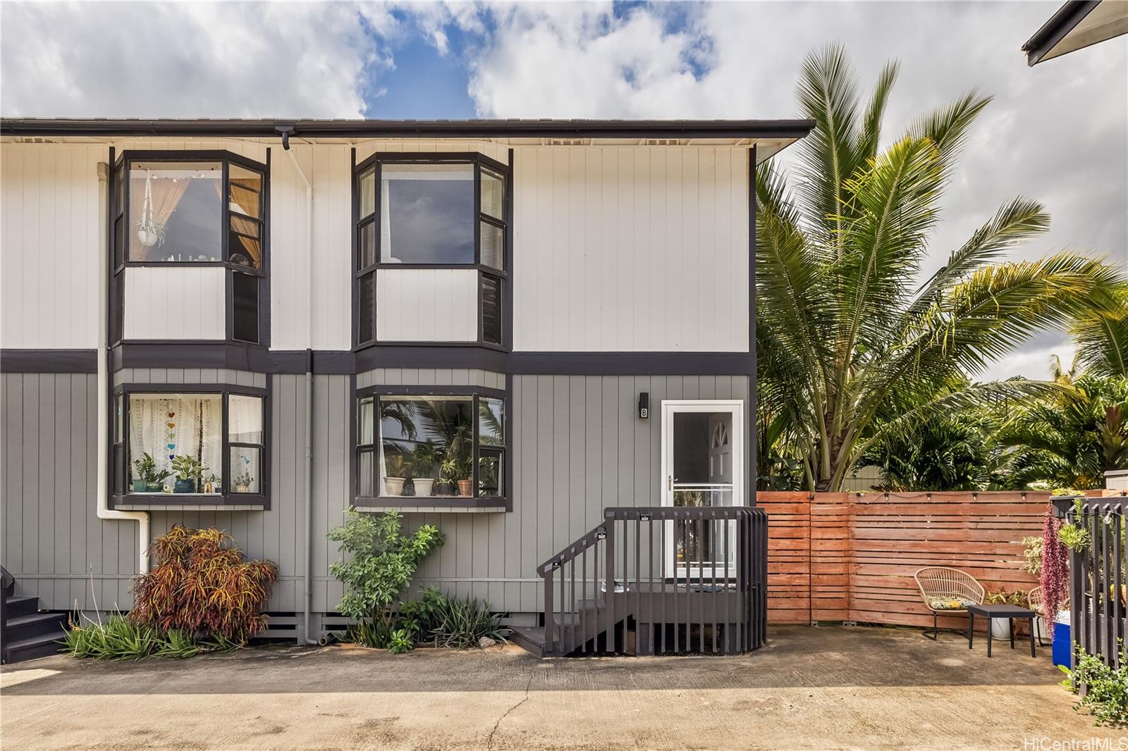 Waialua Palms condo # B, Waialua, Hawaii - photo 3 of 25