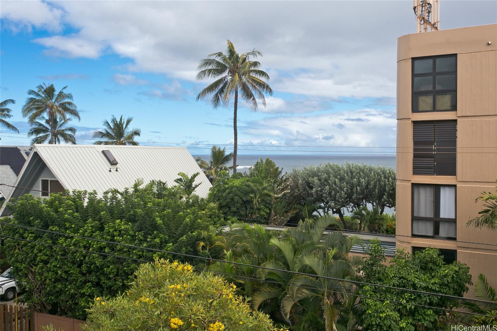 Mokuleia Sands condo # 403, Waialua, Hawaii - photo 14 of 18