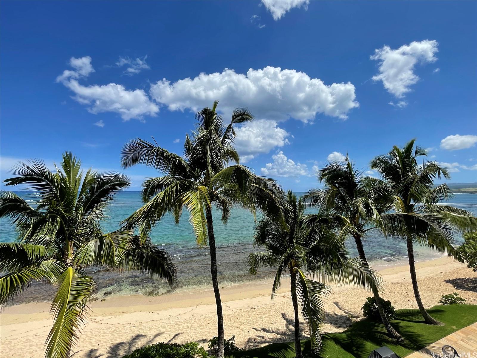 Sunset Shores condo # 403, Waialua, Hawaii - photo 12 of 17