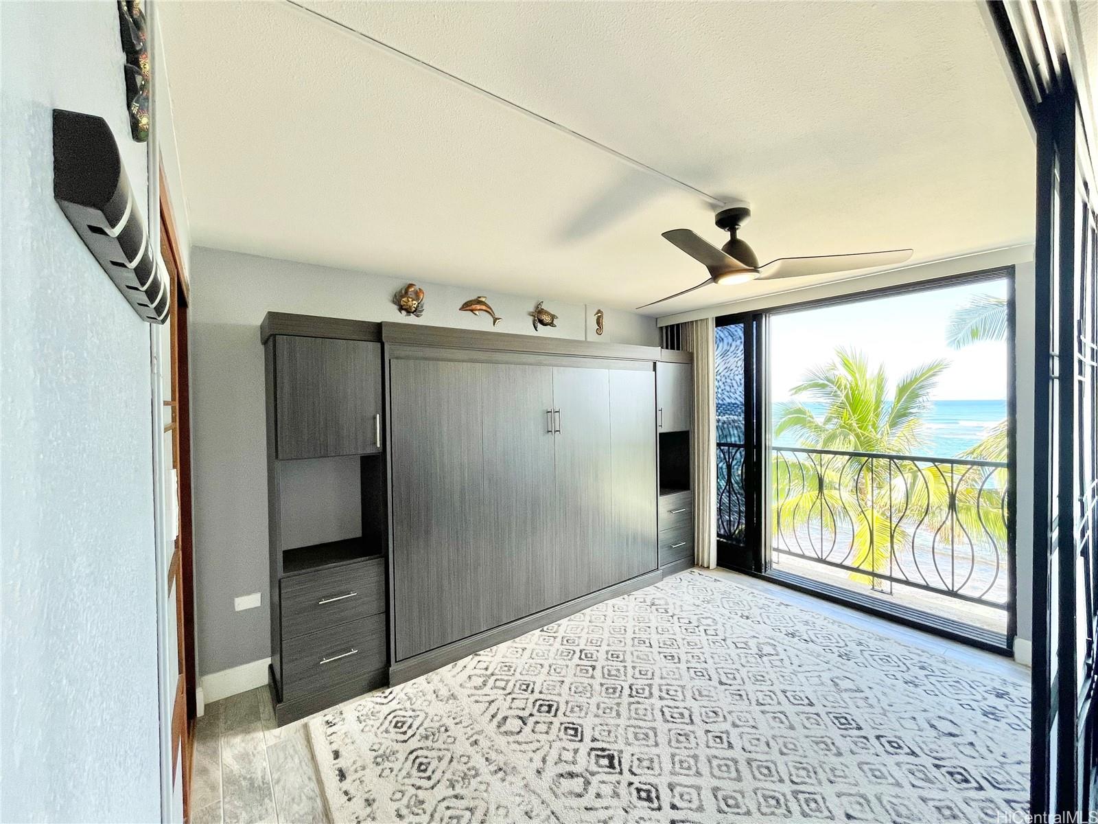 Sunset Shores condo # 403, Waialua, Hawaii - photo 16 of 17