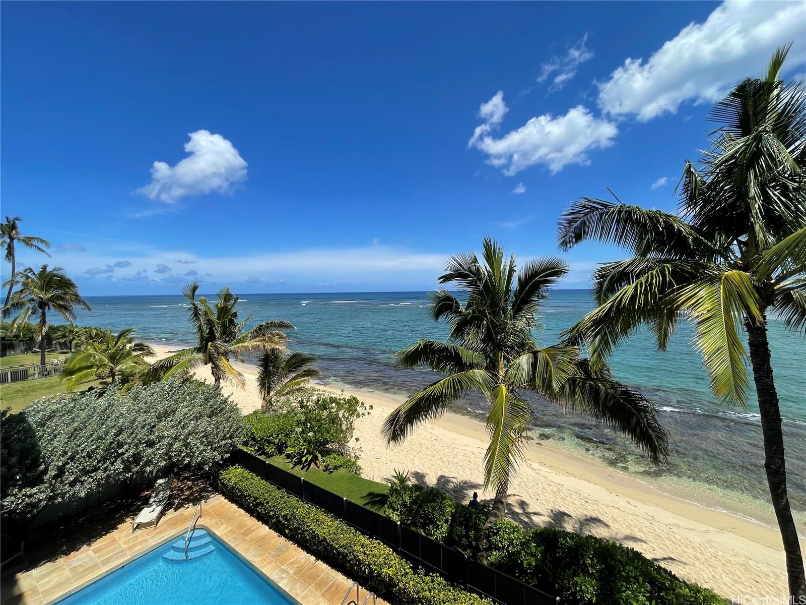 Sunset Shores condo # 403, Waialua, Hawaii - photo 5 of 17