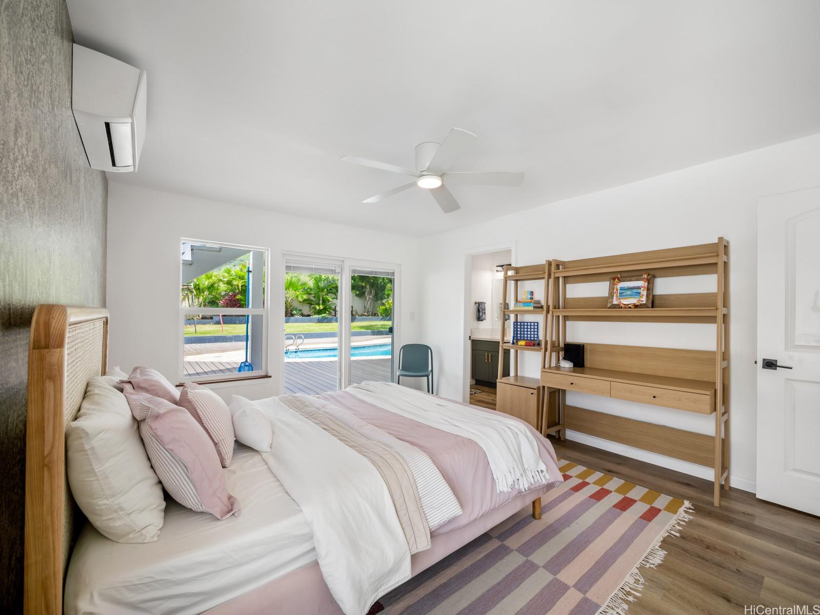 6815  Niumalu Loop Mariners Cove, Hawaii Kai home - photo 16 of 25