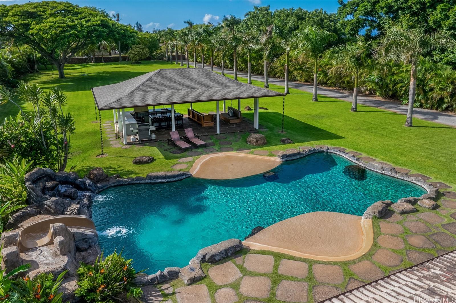 68-252  Olohio St Mokuleia, North Shore home - photo 2 of 25