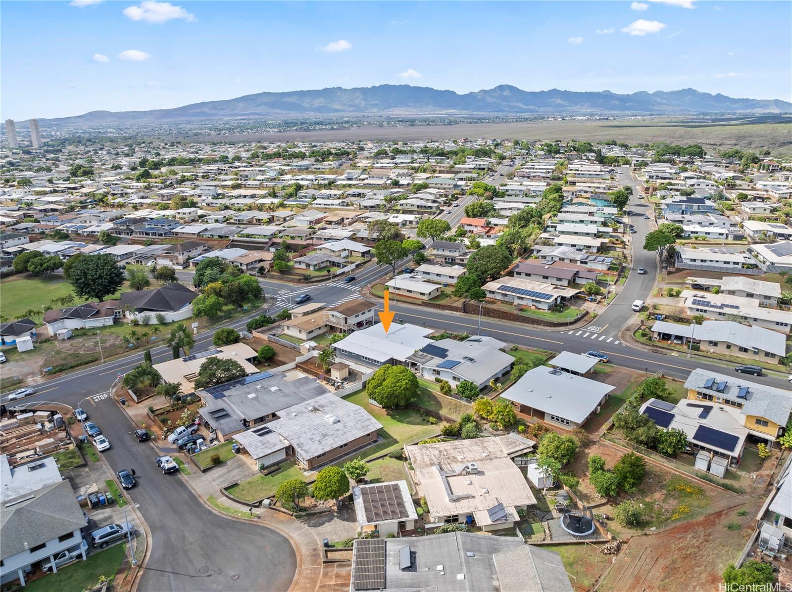 683  Hoomoana Street Pearl City-upper, PearlCity home - photo 11 of 23