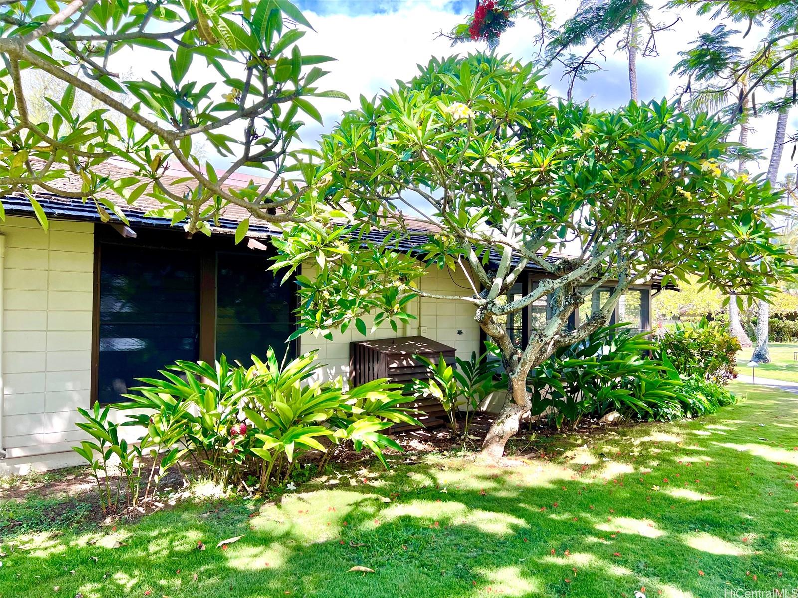 Mokuleia Beach Colony condo # 21A, Waialua, Hawaii - photo 21 of 25