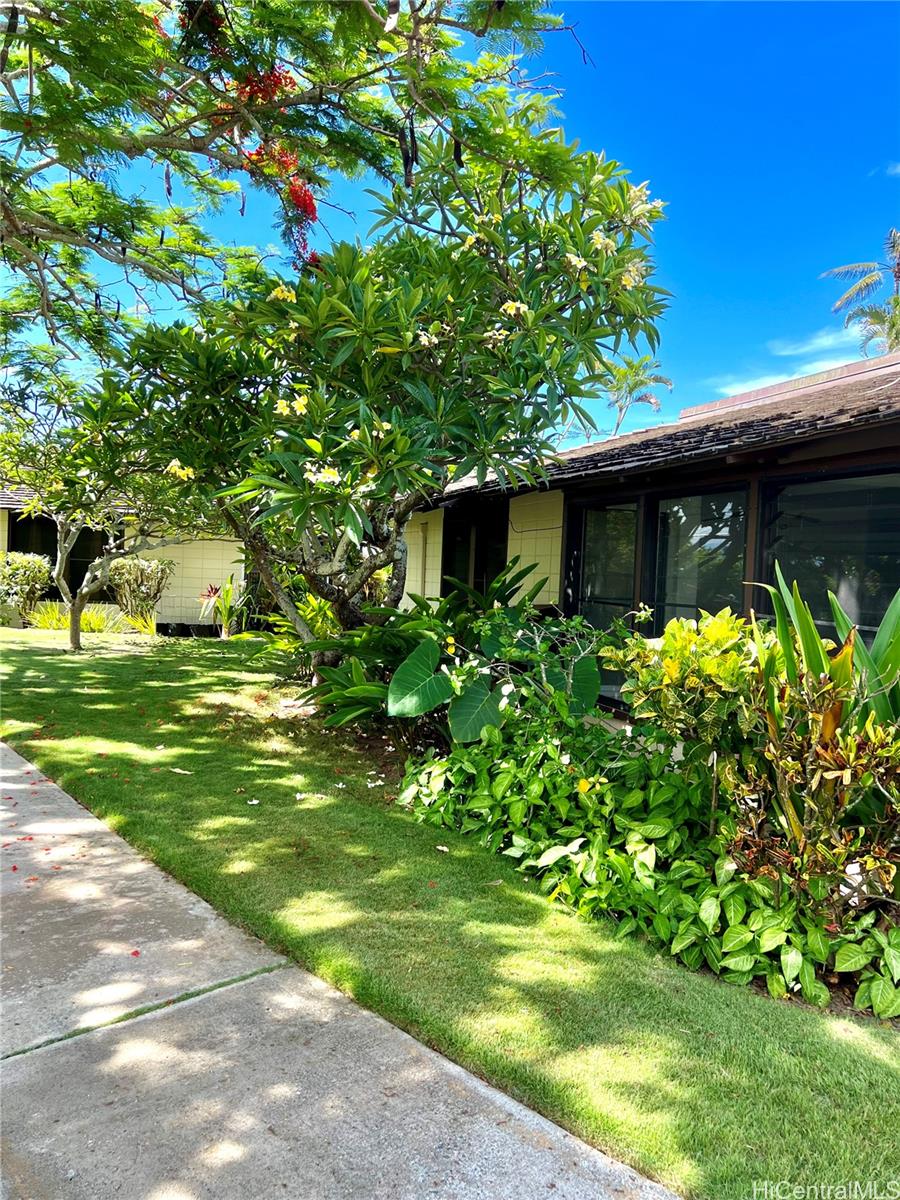 Mokuleia Beach Colony condo # 21A, Waialua, Hawaii - photo 22 of 25