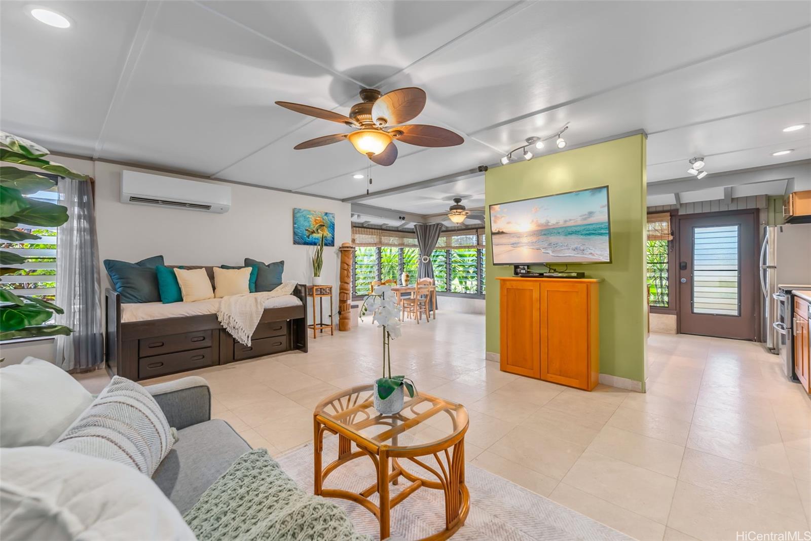 Mokuleia Beach Colony condo # 5B, Waialua, Hawaii - photo 23 of 25