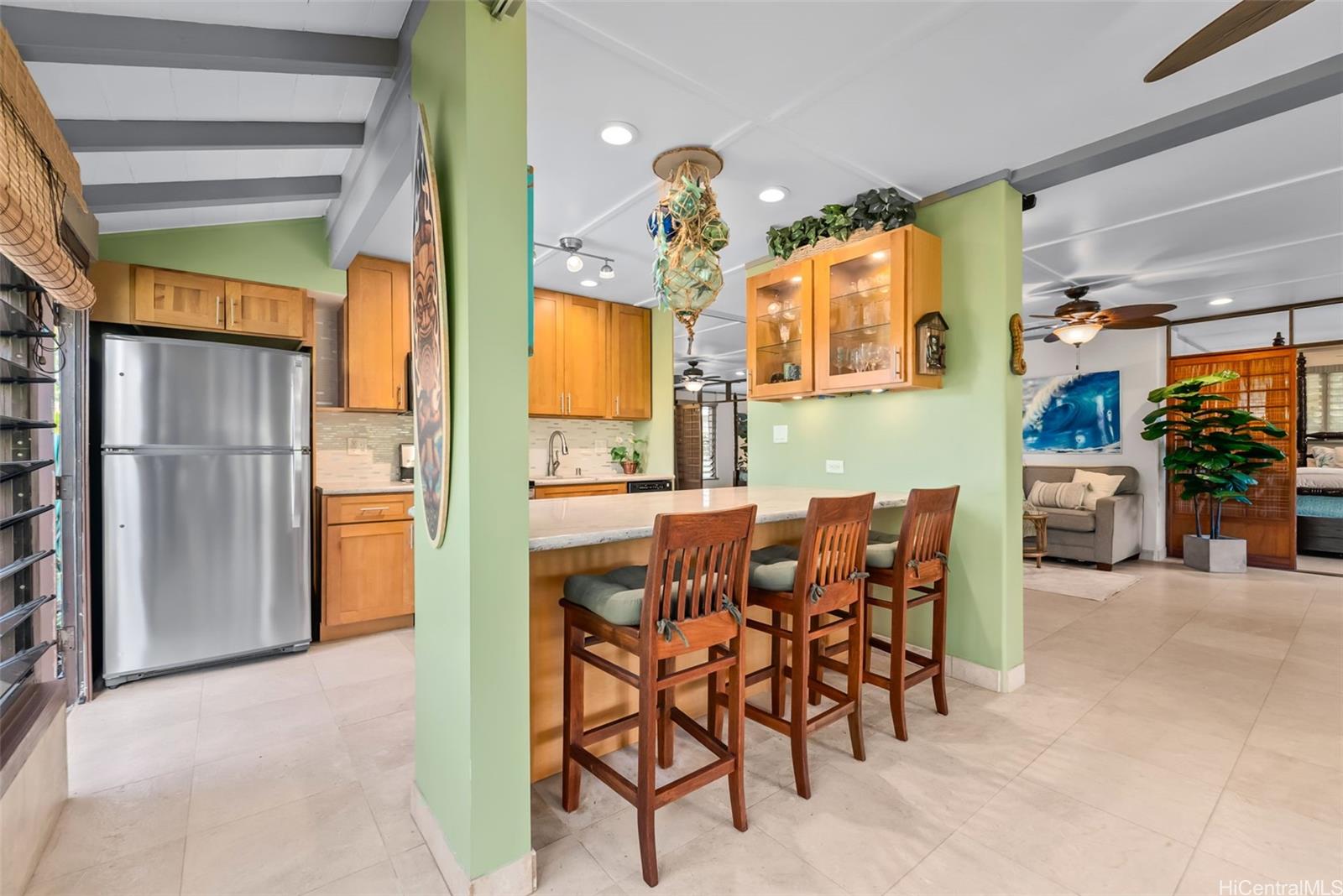 Mokuleia Beach Colony condo # 5B, Waialua, Hawaii - photo 4 of 25