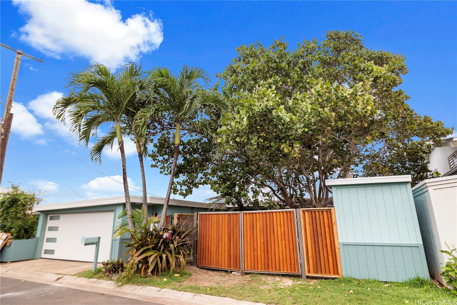 68-665  Hoomana Place Mokuleia, North Shore home - photo 22 of 23