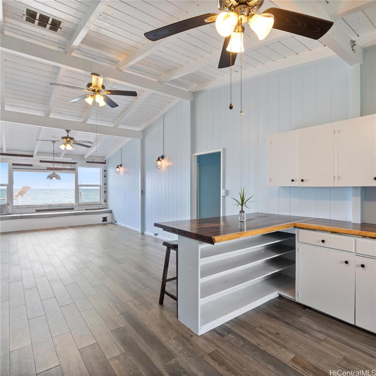 68-667  Hoomana Place Mokuleia, North Shore home - photo 3 of 25