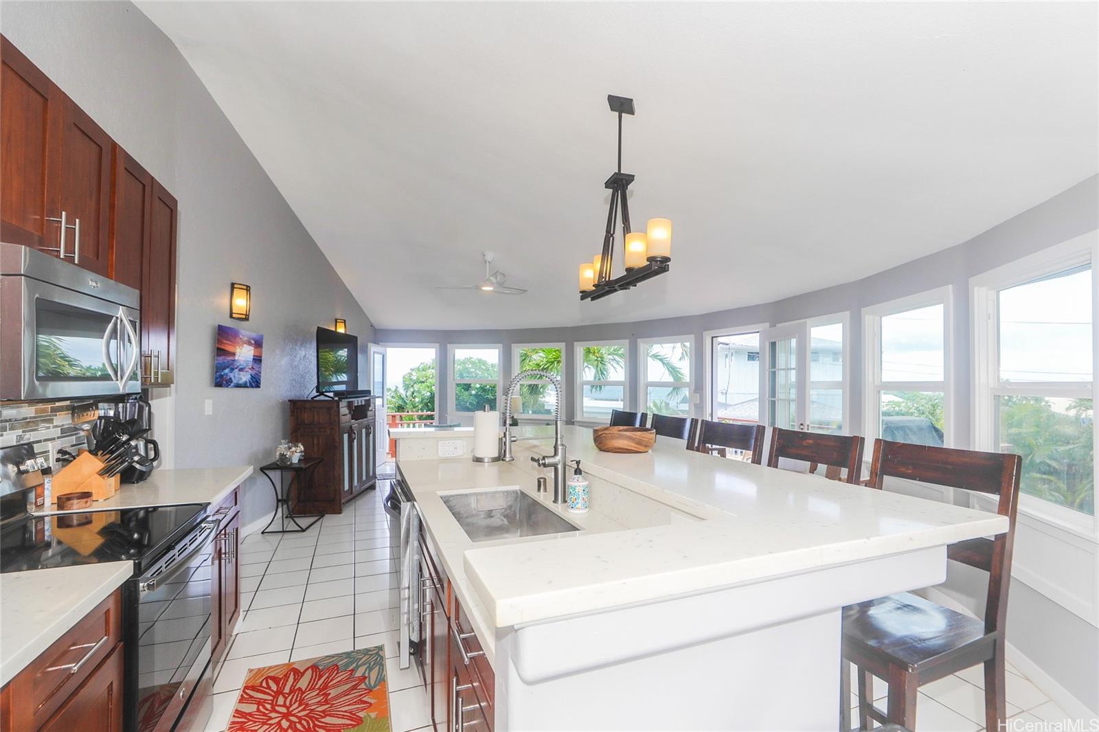 68-669  Farrington Hwy Mokuleia, North Shore home - photo 6 of 25