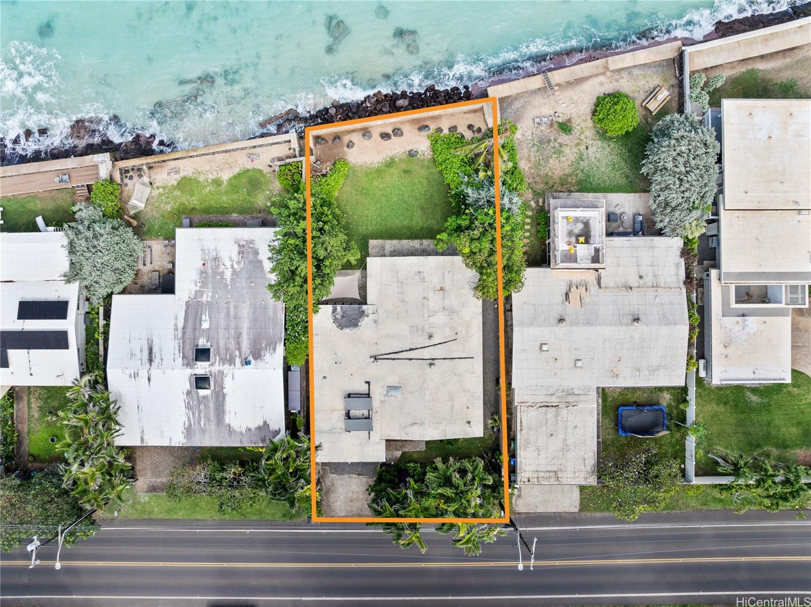 68-687  Farrington Hwy Mokuleia, North Shore home - photo 3 of 25