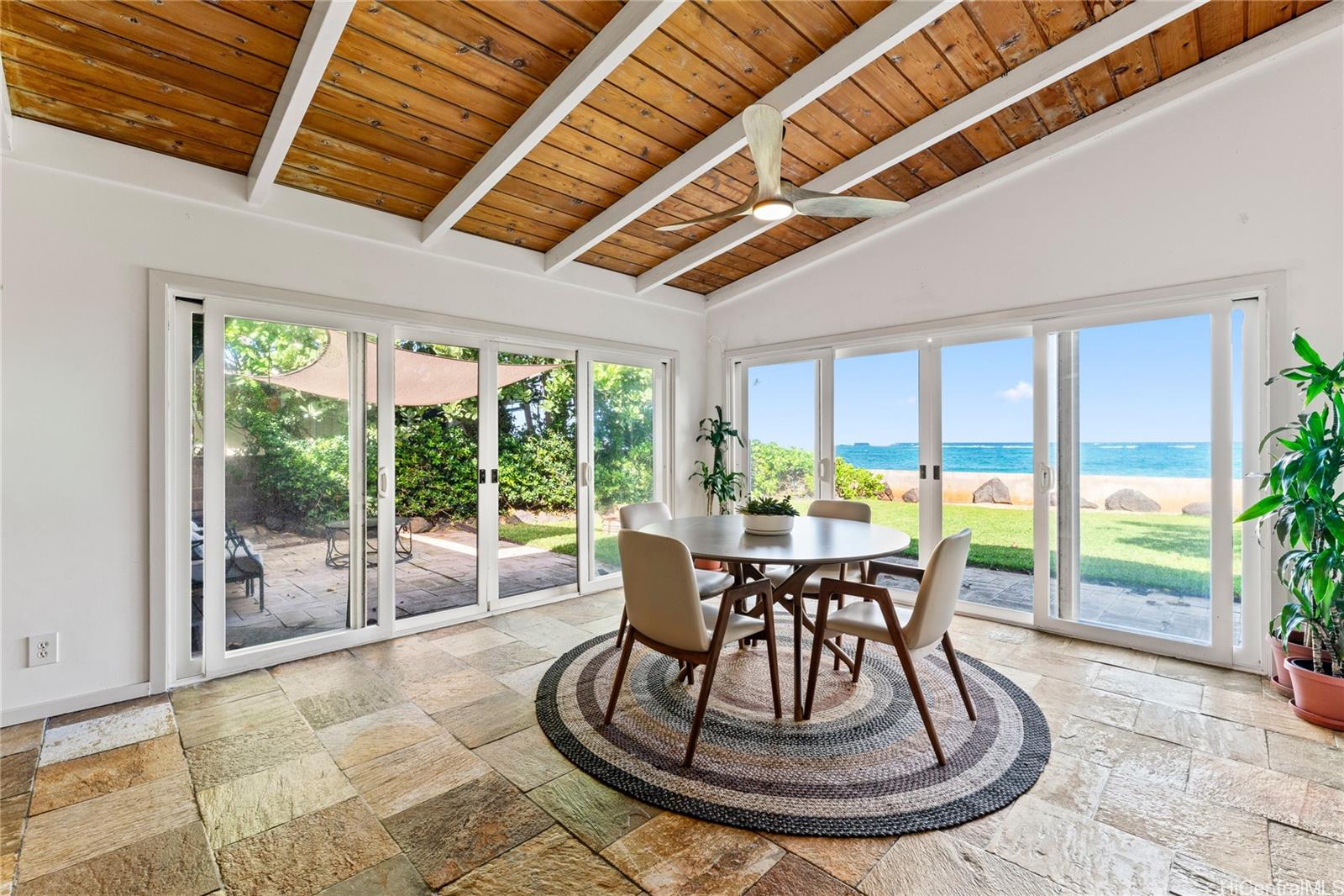 68-687  Farrington Hwy Mokuleia, North Shore home - photo 5 of 25