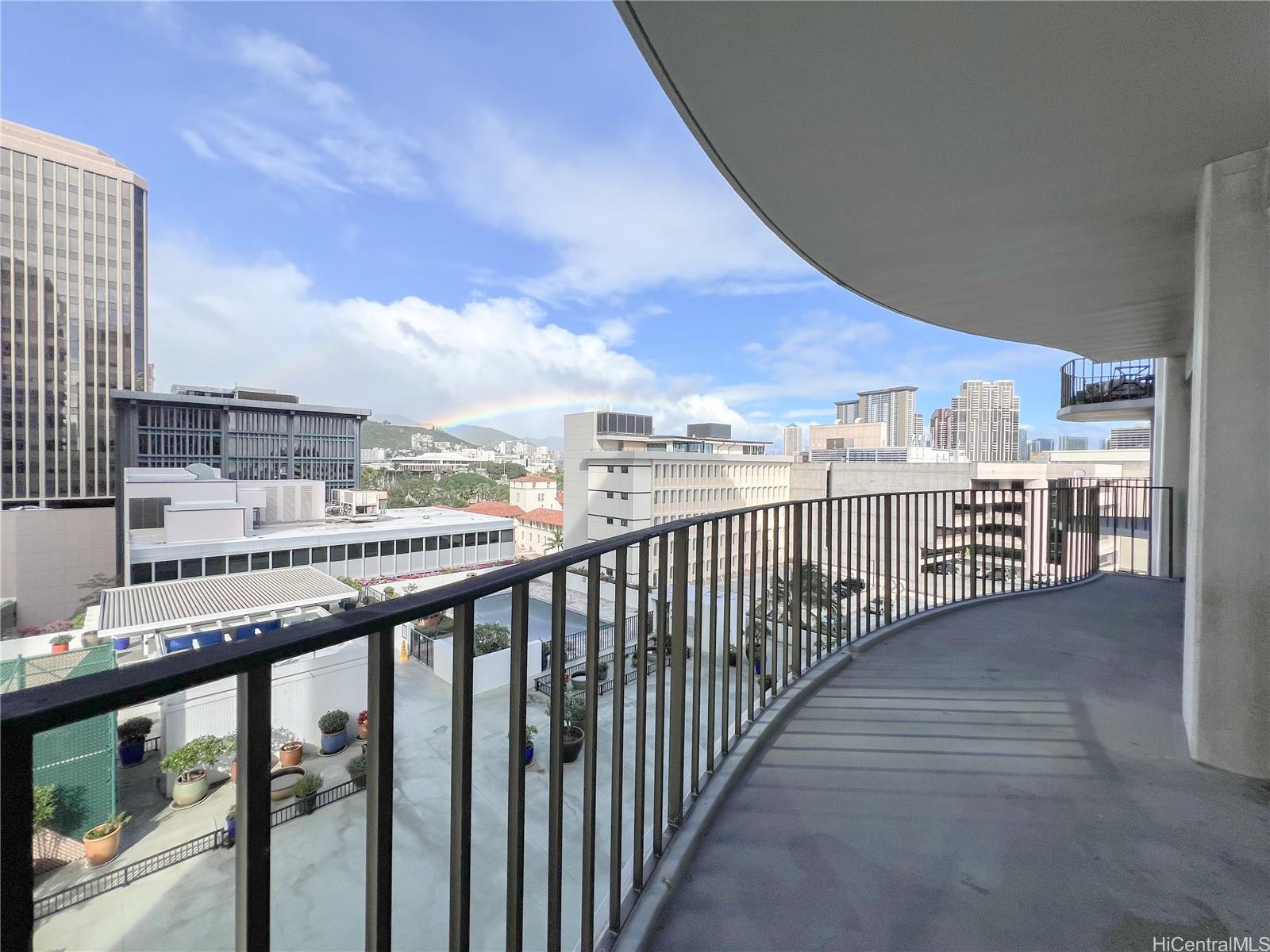 700 Richards Street Honolulu - Rental - photo 11 of 23