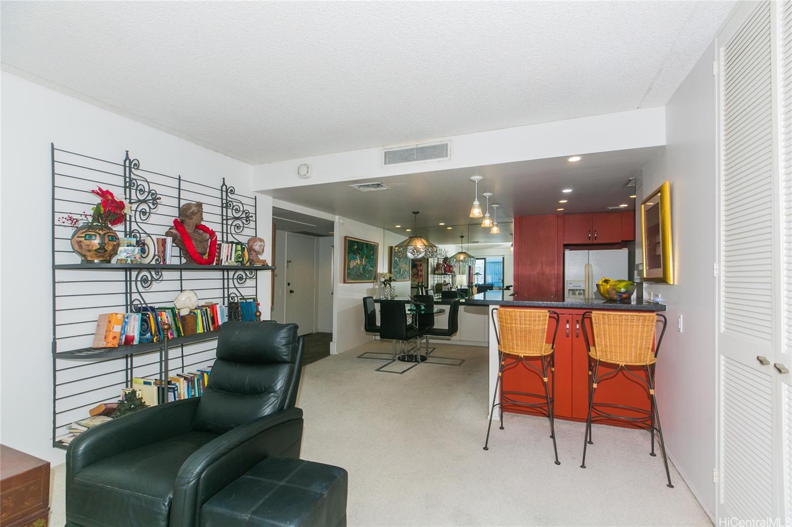 Harbor Square condo # 1105, Honolulu, Hawaii - photo 11 of 25