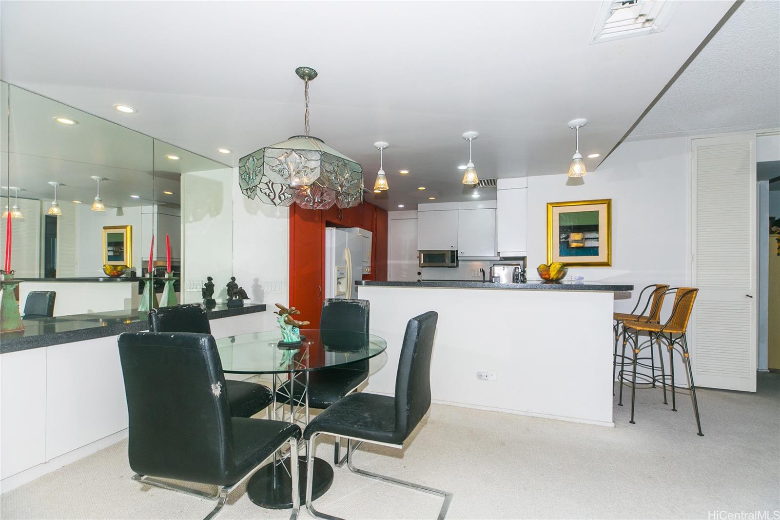 Harbor Square condo # 1105, Honolulu, Hawaii - photo 15 of 25