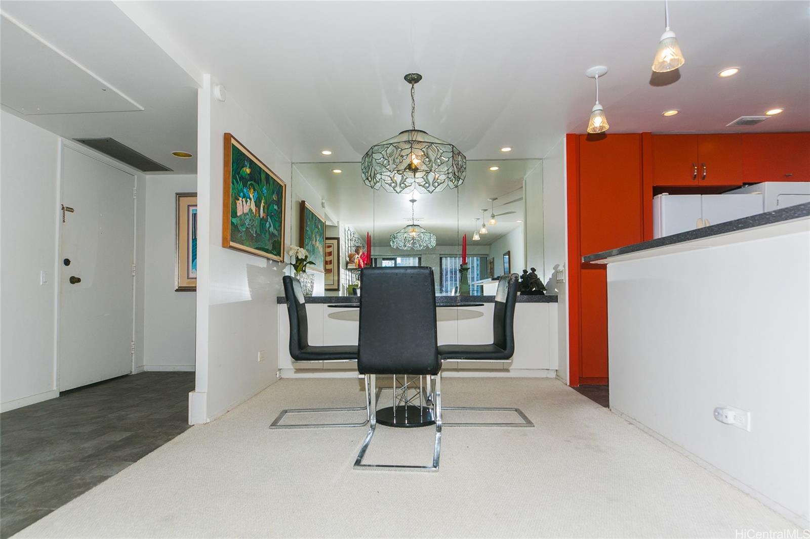 Harbor Square condo # 1105, Honolulu, Hawaii - photo 5 of 25