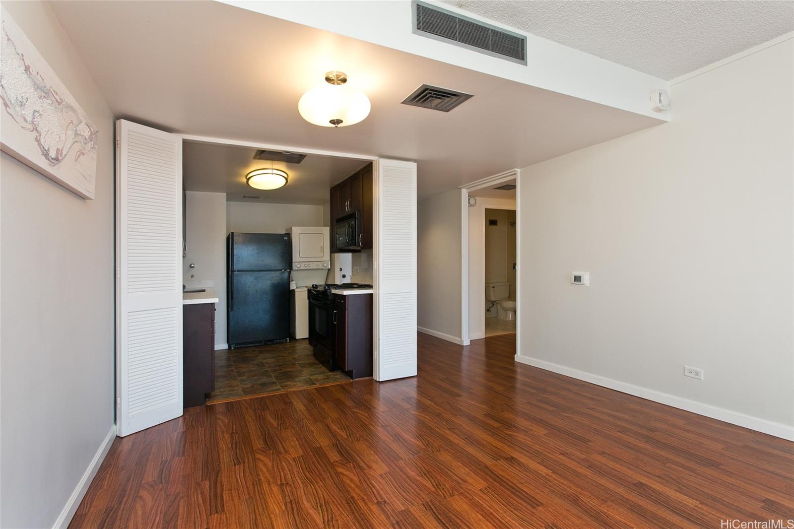 Harbor Square condo # 1107, Honolulu, Hawaii - photo 6 of 25