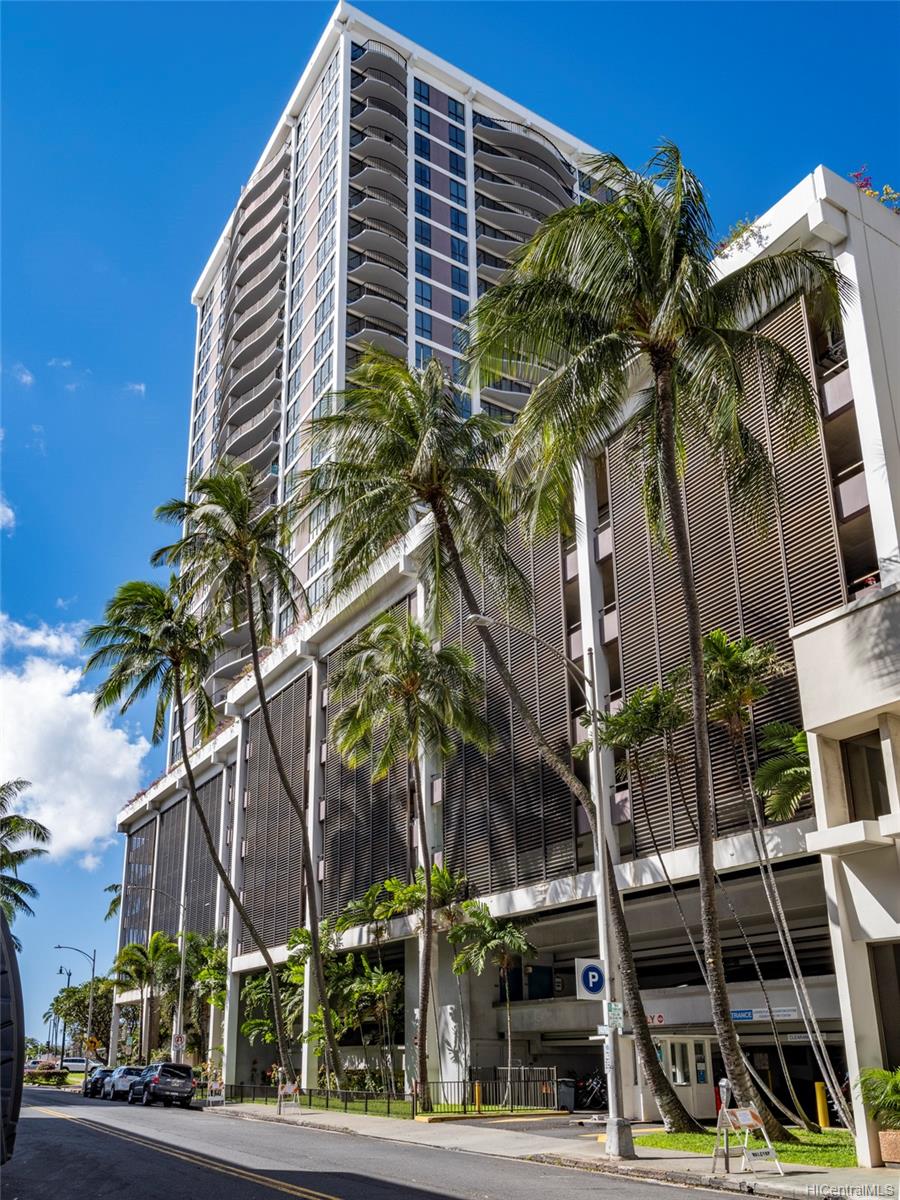 700 Richards St Honolulu Oahu commercial real estate photo1 of 7
