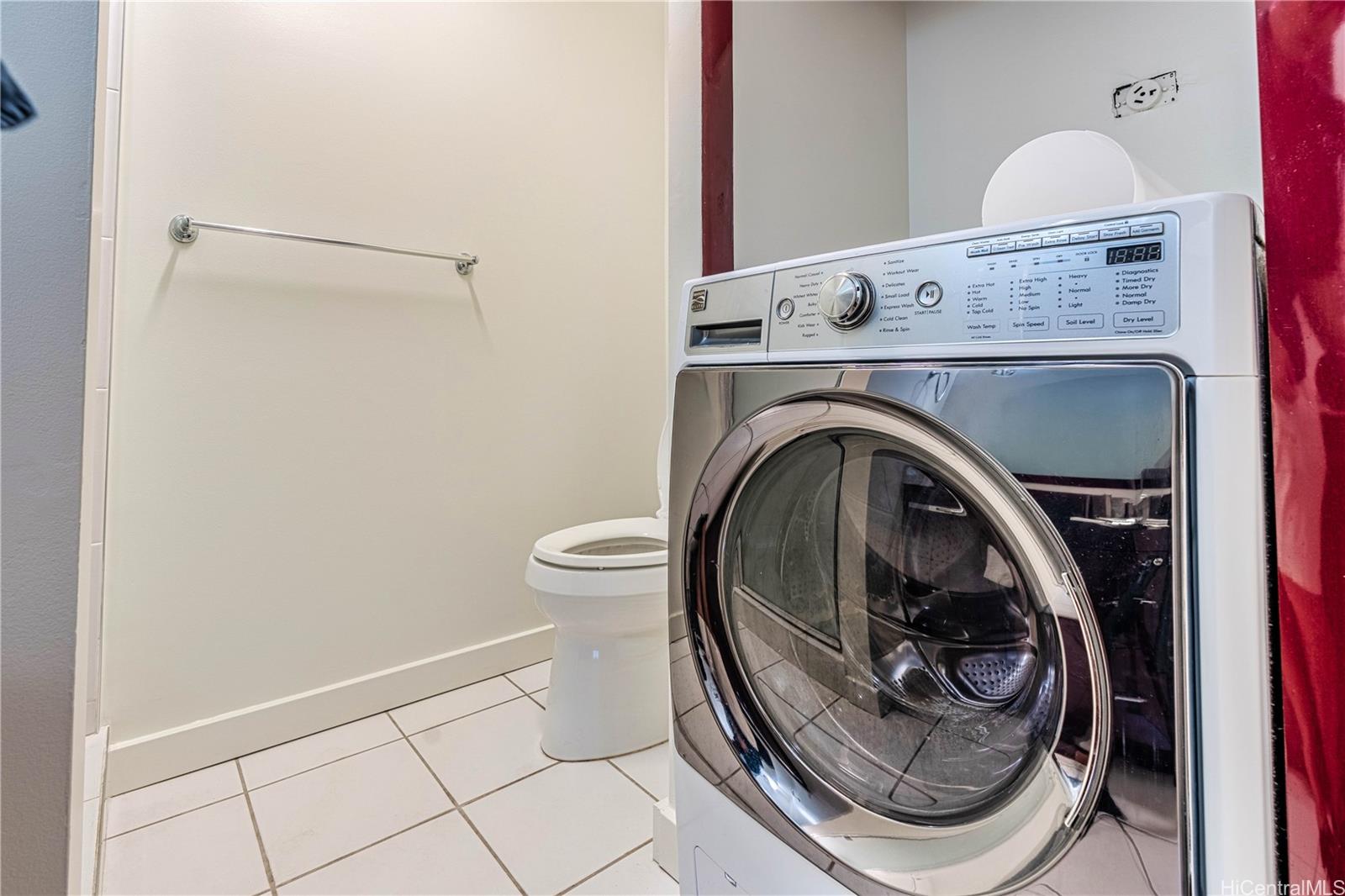 Harbor Square condo # 2101, Honolulu, Hawaii - photo 16 of 25