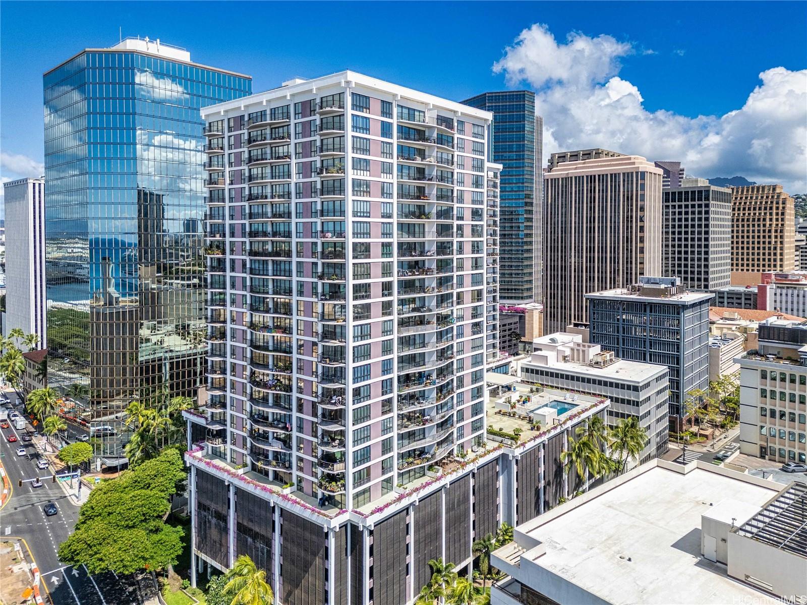 Harbor Square condo # 2101, Honolulu, Hawaii - photo 23 of 25