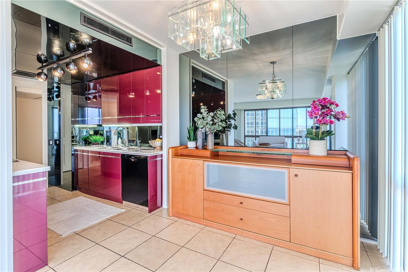 Harbor Square condo # 2101, Honolulu, Hawaii - photo 10 of 25