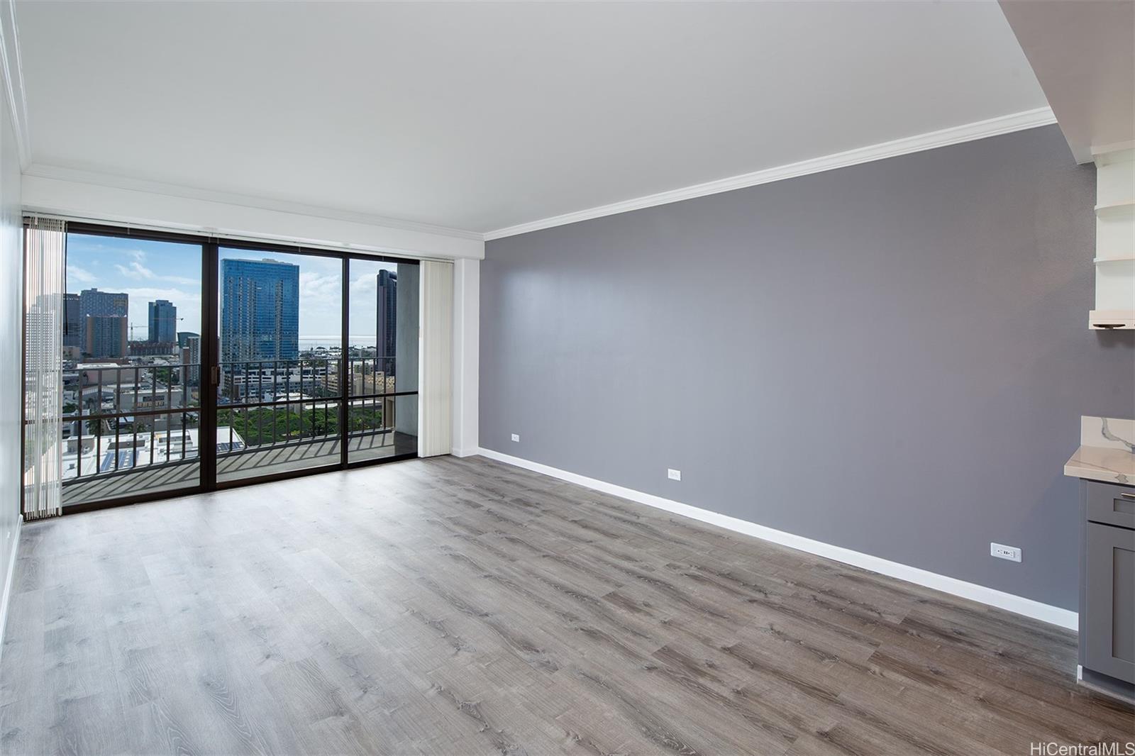 700 Richards St Honolulu - Rental - photo 2 of 21