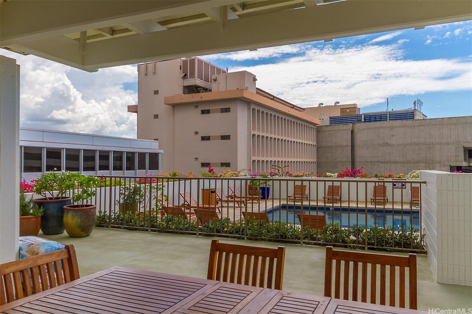 700 Richards St Honolulu - Rental - photo 17 of 21