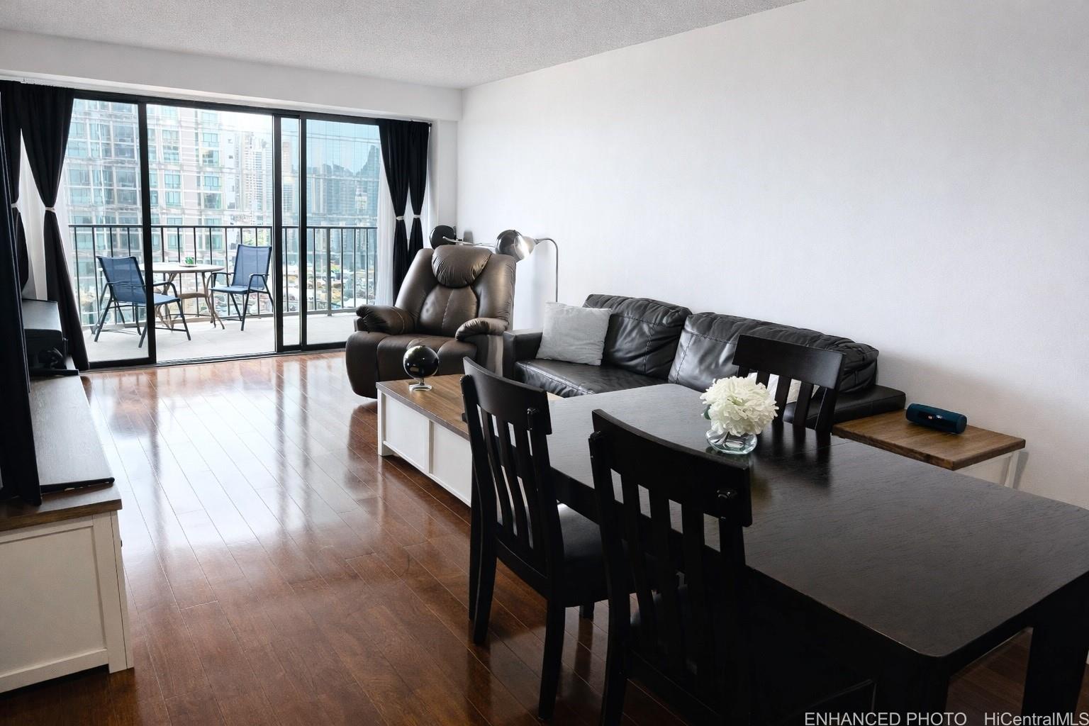 Harbor Square condo # 2302, Honolulu, Hawaii - photo 3 of 24